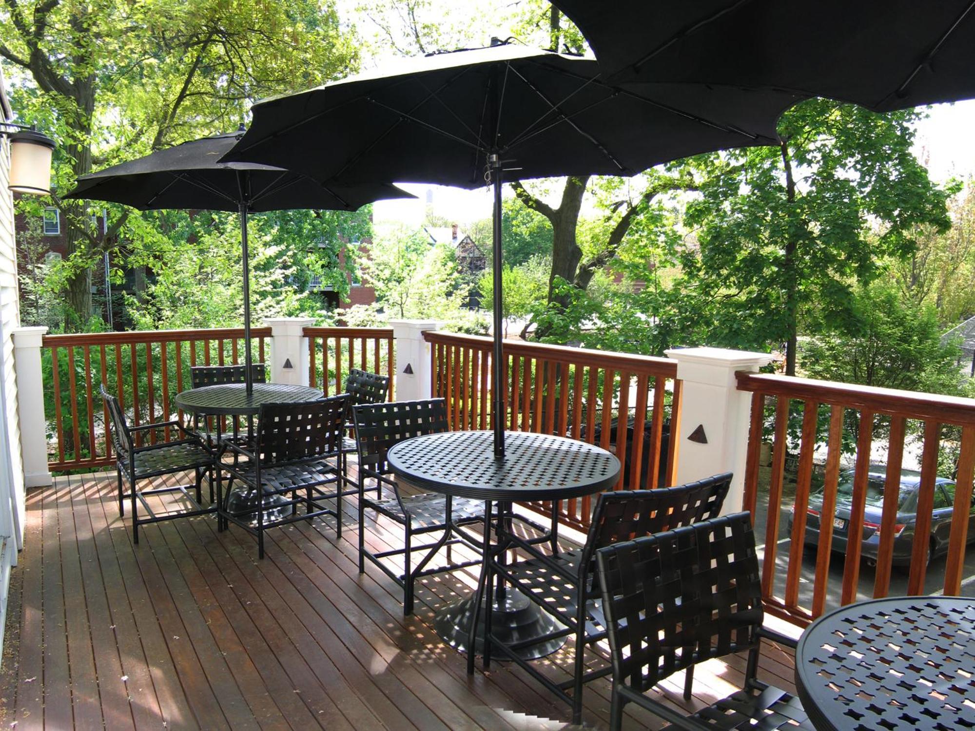 Longwood Inn Brookline Exteriör bild