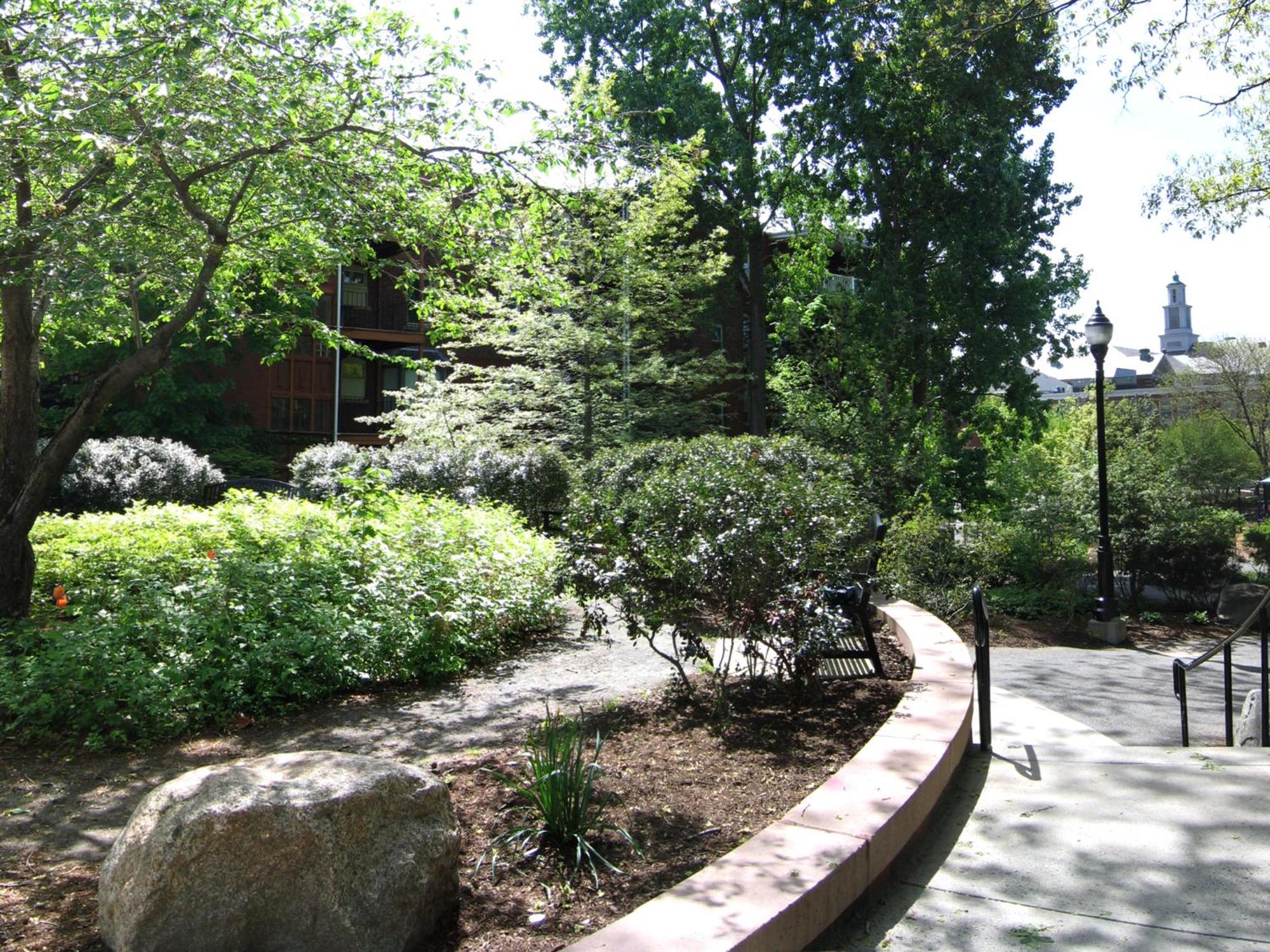 Longwood Inn Brookline Exteriör bild